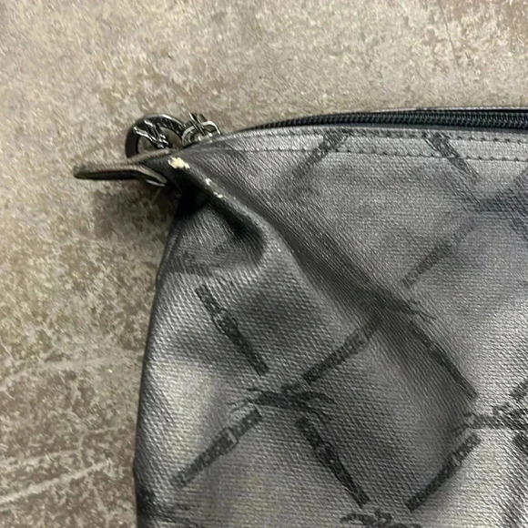 - Special edition made in france longchamp  bag - Picture 7 of 11